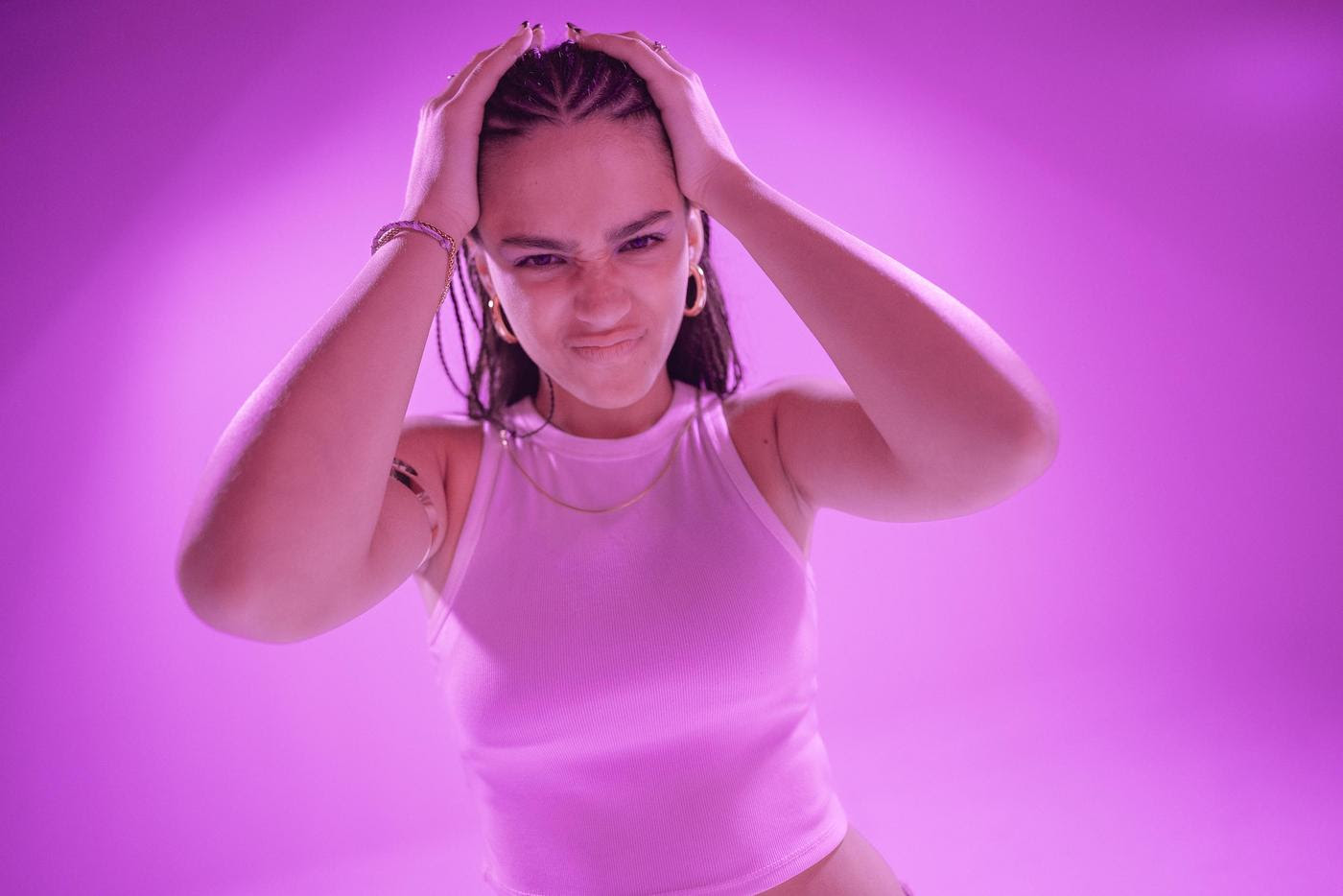 Avril Areste