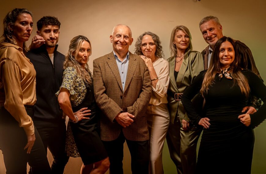Home 7 “Cuando la esperanza no alcanza”: una comedia de puertas con tormenta, cena y viejas cuentas pendientes