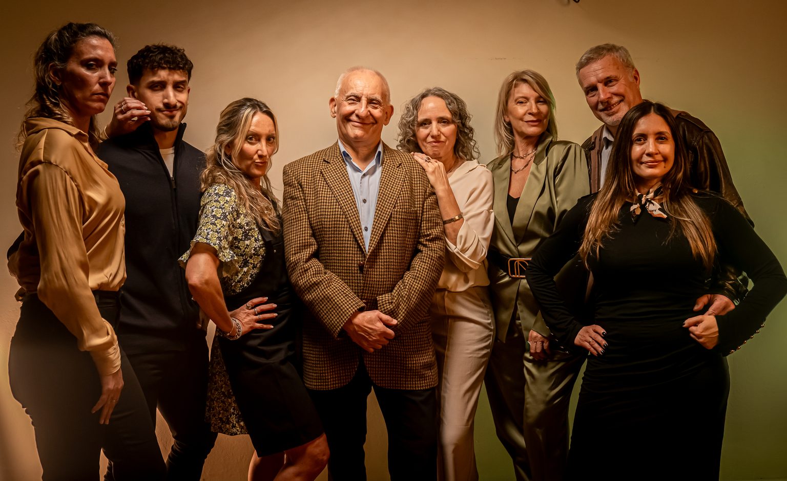 “Cuando la esperanza no alcanza”: una comedia de puertas con tormenta, cena y viejas cuentas pendientes 1 cuando la esperanza no alcanza
